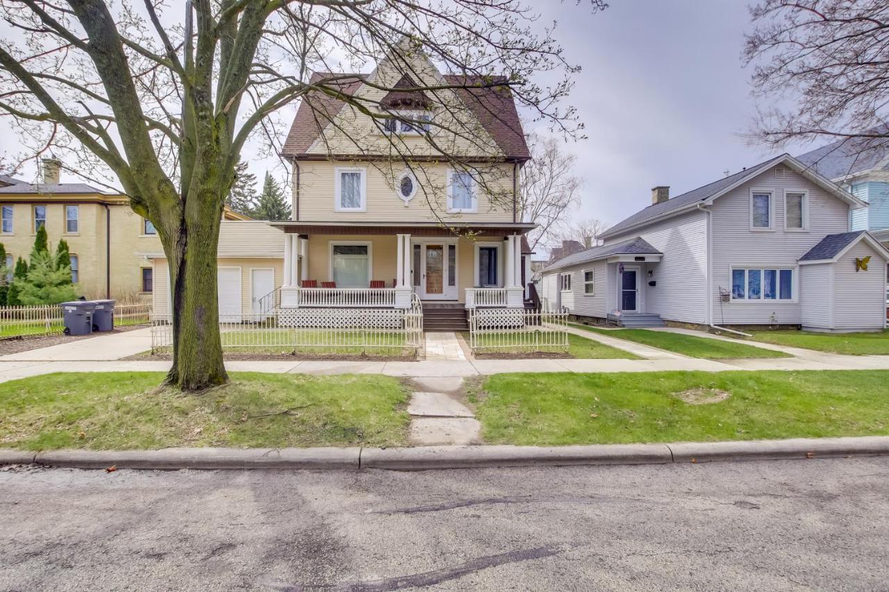 Updated Sheboygan Home With Porch Less Than 1 Mi To Beach Luaran gambar